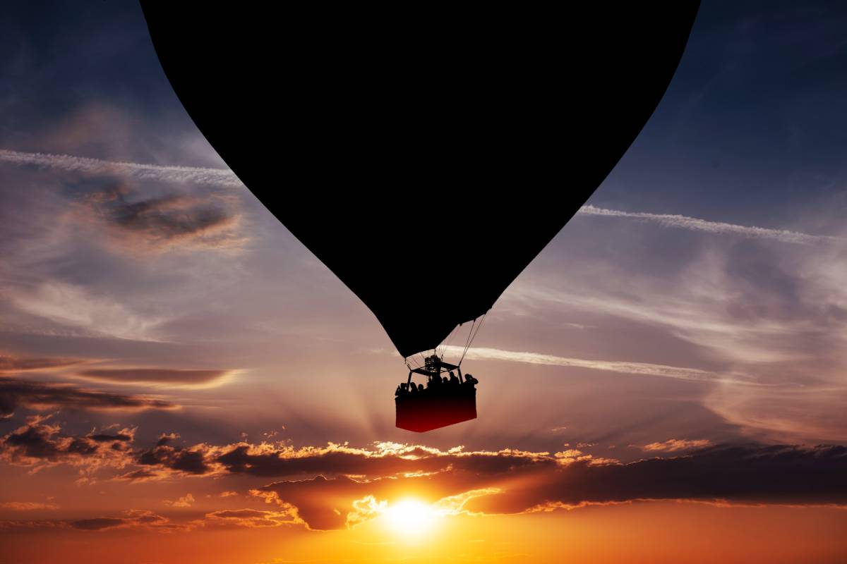 Hot air balloon silhouette in the sunset
